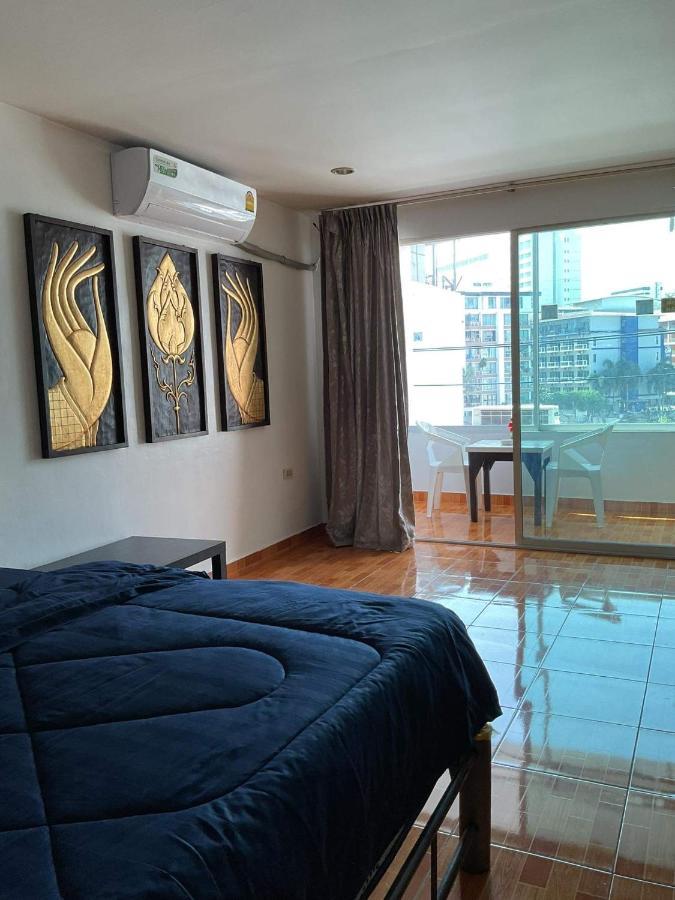 Zappa Guesthouse Pattaya Exterior foto